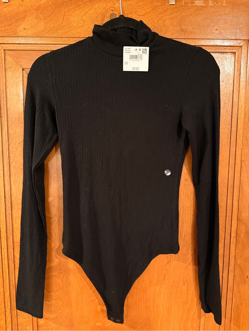 American Eagle Outfitters Black Ribbed Long-Sleeve Turtleneck Bodysuit